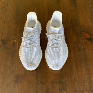Yeezy Boost 350 V2